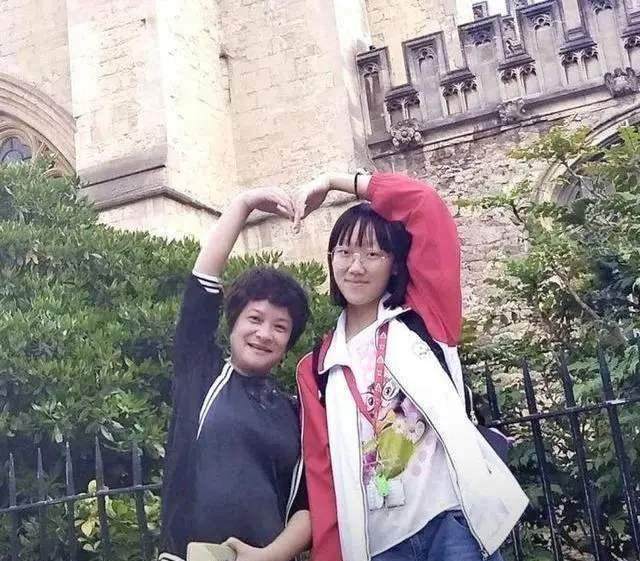 content-15073330445621916.jpg 78aabcb2j00qefuw80025d000hs00flp.jpg